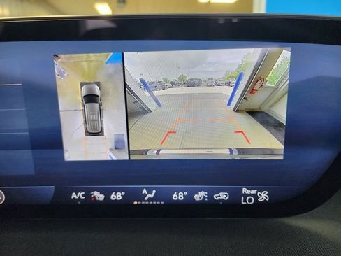 Certified 2025 Buick Enclave Preferred AWD/4WD image 28