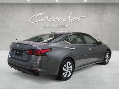 Certified 2025 Nissan Altima 2.5 S FWD image 16