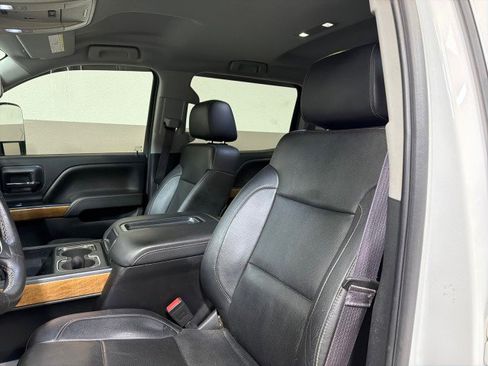 Used 2015 Chevrolet Silverado 3500 LTZ w/ Duramax Plus Package image 16