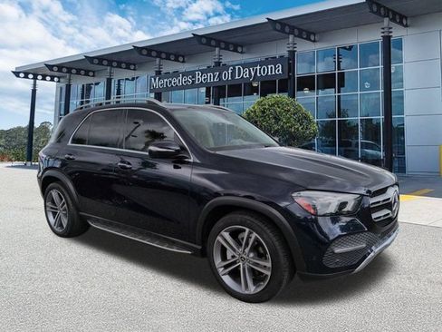 Certified 2021 Mercedes-Benz GLE 350 w/ Premium Package image 2