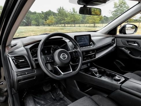 Used 2021 Nissan Rogue SV AWD/4WD image 4