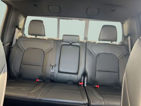 Used 2025 RAM 1500 Rebel w/ Rebel Level 2 Equipment Group AWD/4WD image 12