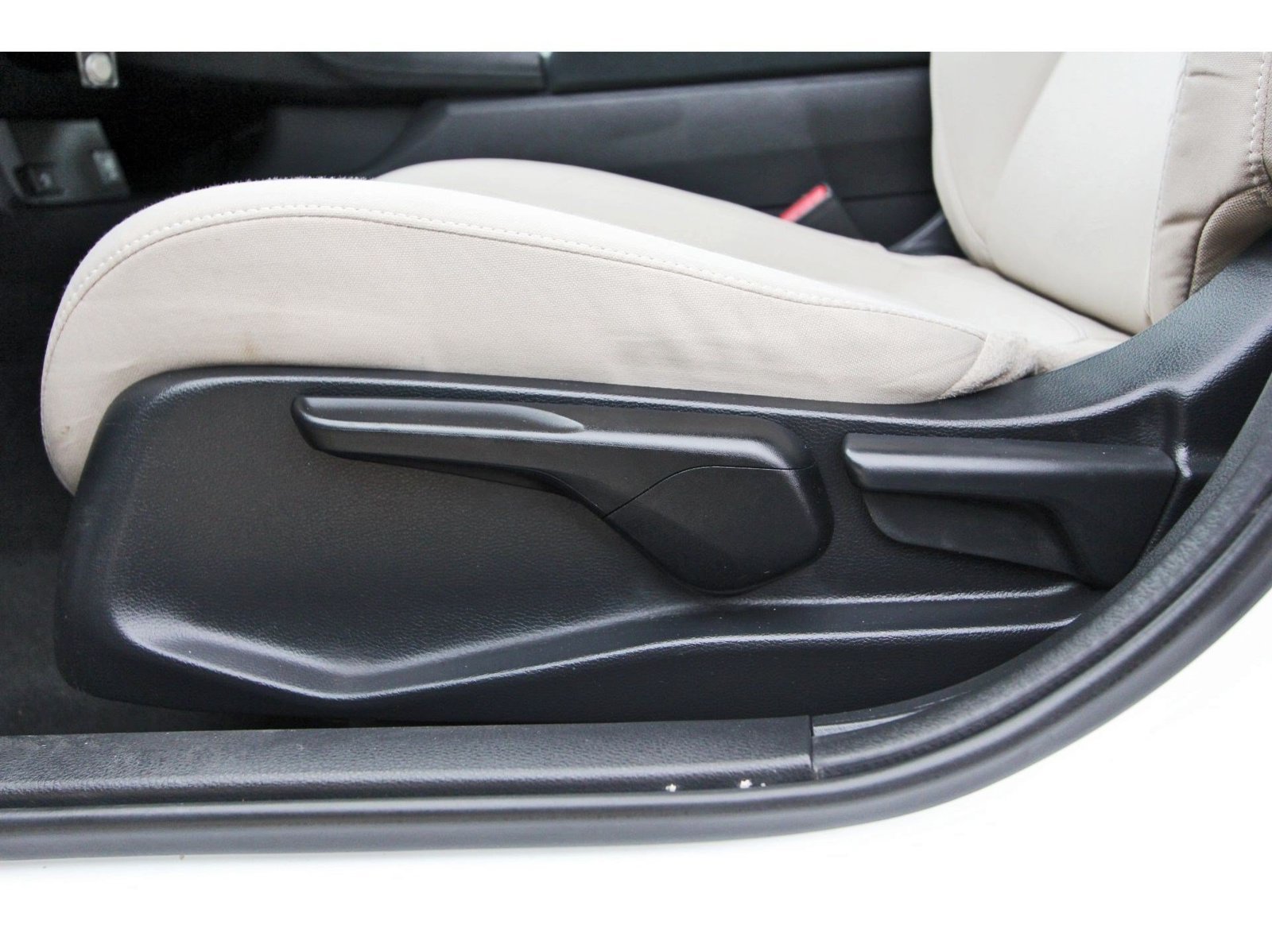 Used 2018 Honda Civic LX image 29