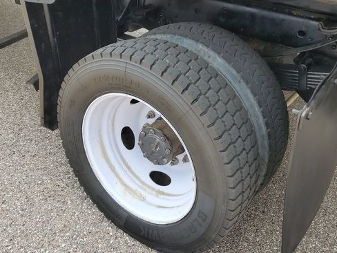 Used 2019 Ford F550 4x4 Crew Cab Super Duty image 6