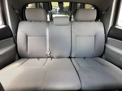 Used 2010 Toyota Tacoma 4x4 Double Cab image 44