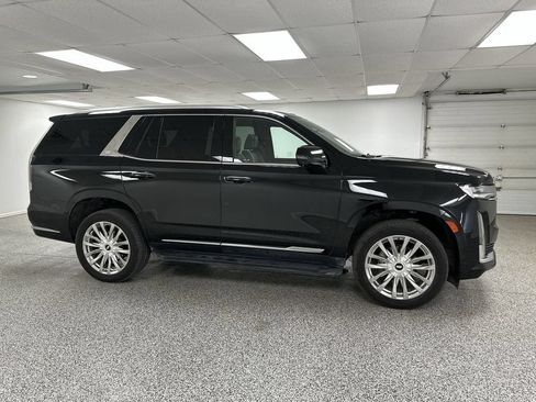 Used 2022 Cadillac Escalade Premium Luxury AWD/4WD image 1