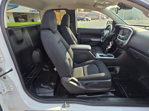 Used 2022 Chevrolet Colorado LT w/ Fleet Safety Package RWD image 36