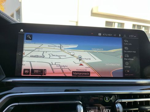 Certified 2023 BMW X5 xDrive40i w/ Executive Package image 18