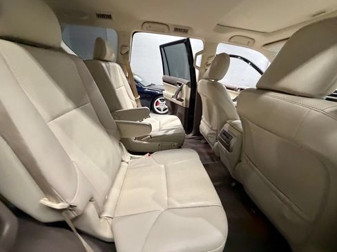 Used 2017 Lexus GX 460 Premium AWD/4WD image 28