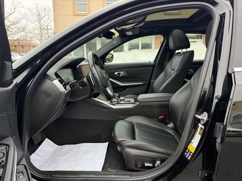 Used 2022 BMW 330i xDrive Sedan w/ Premium Package 2 image 26