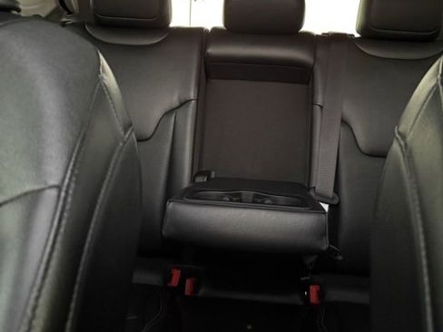 Used 2022 Jeep Compass Trailhawk w/ Trailhawk Elite Group image 38