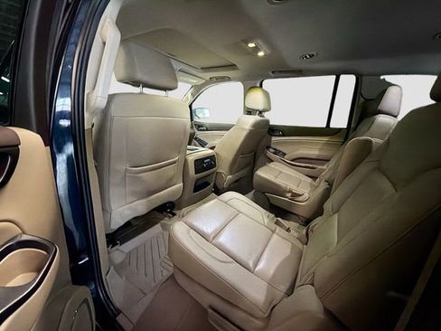 Used 2020 GMC Yukon XL SLT image 26