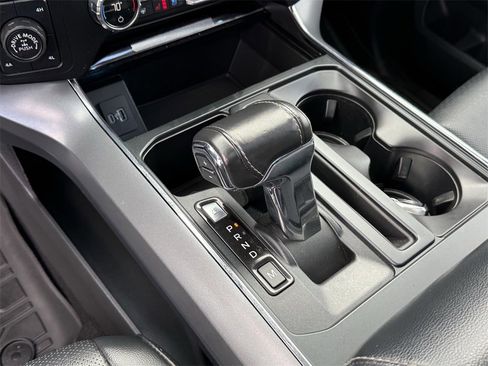 Used 2021 Ford F150 Lariat w/ Equipment Group 502A High image 28