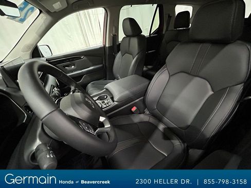 Used 2025 Honda Pilot EX-L image 28