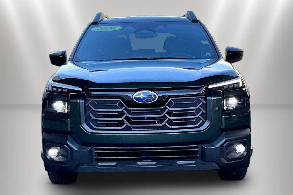 Certified 2026 Subaru Outback Touring AWD/4WD image 2
