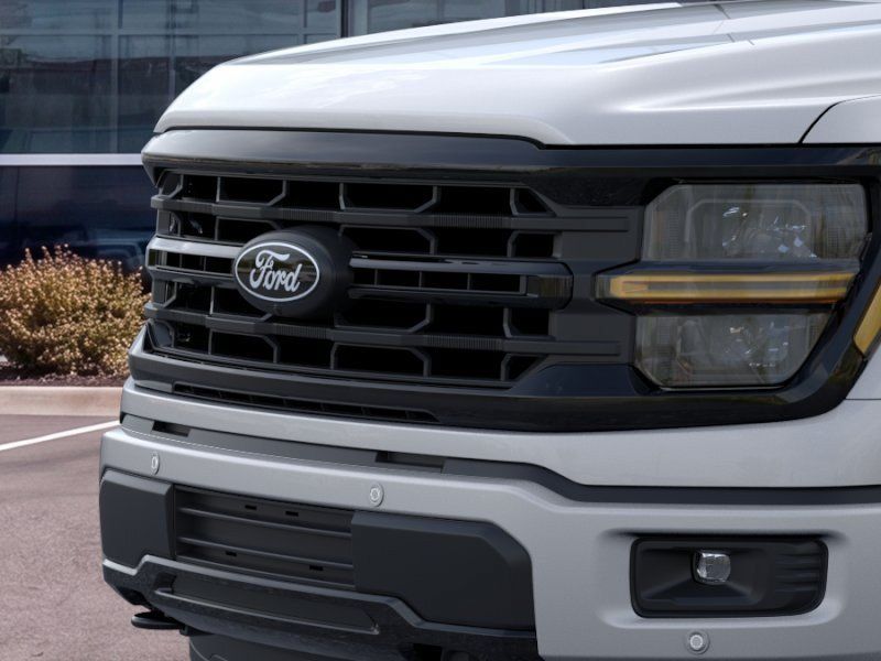 New 2026 Ford F150 XLT w/ Equipment Group 302A MID AWD/4WD image 19