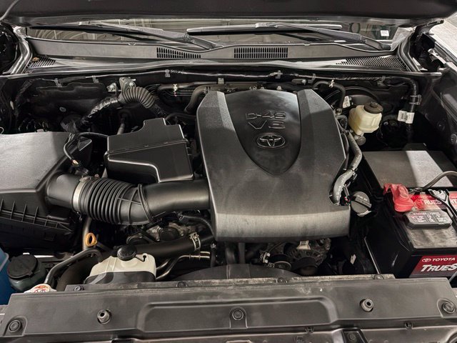 Used 2020 Toyota Tacoma TRD Sport w/ Technology Package AWD/4WD image 26