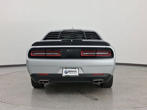 Used 2023 Dodge Challenger SXT w/ Blacktop Package image 9