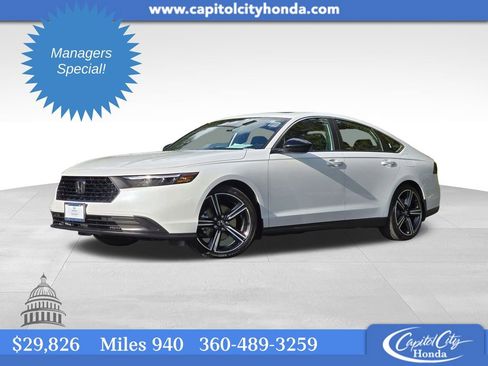Used 2025 Honda Accord Sport image 1
