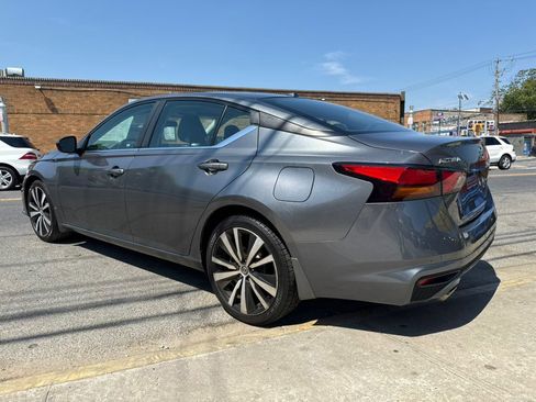 Used 2019 Nissan Altima 2.5 SR AWD/4WD image 6