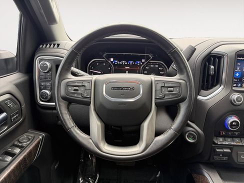 Used 2022 GMC Sierra 2500 Denali w/ LPO, GMC Protection Package AWD/4WD image 13