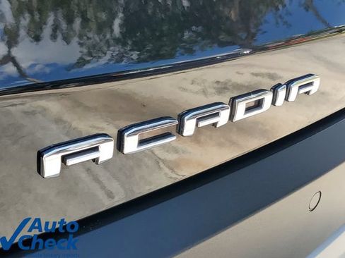 Used 2023 GMC Acadia SLE w/ Driver Convenience Package FWD image 10