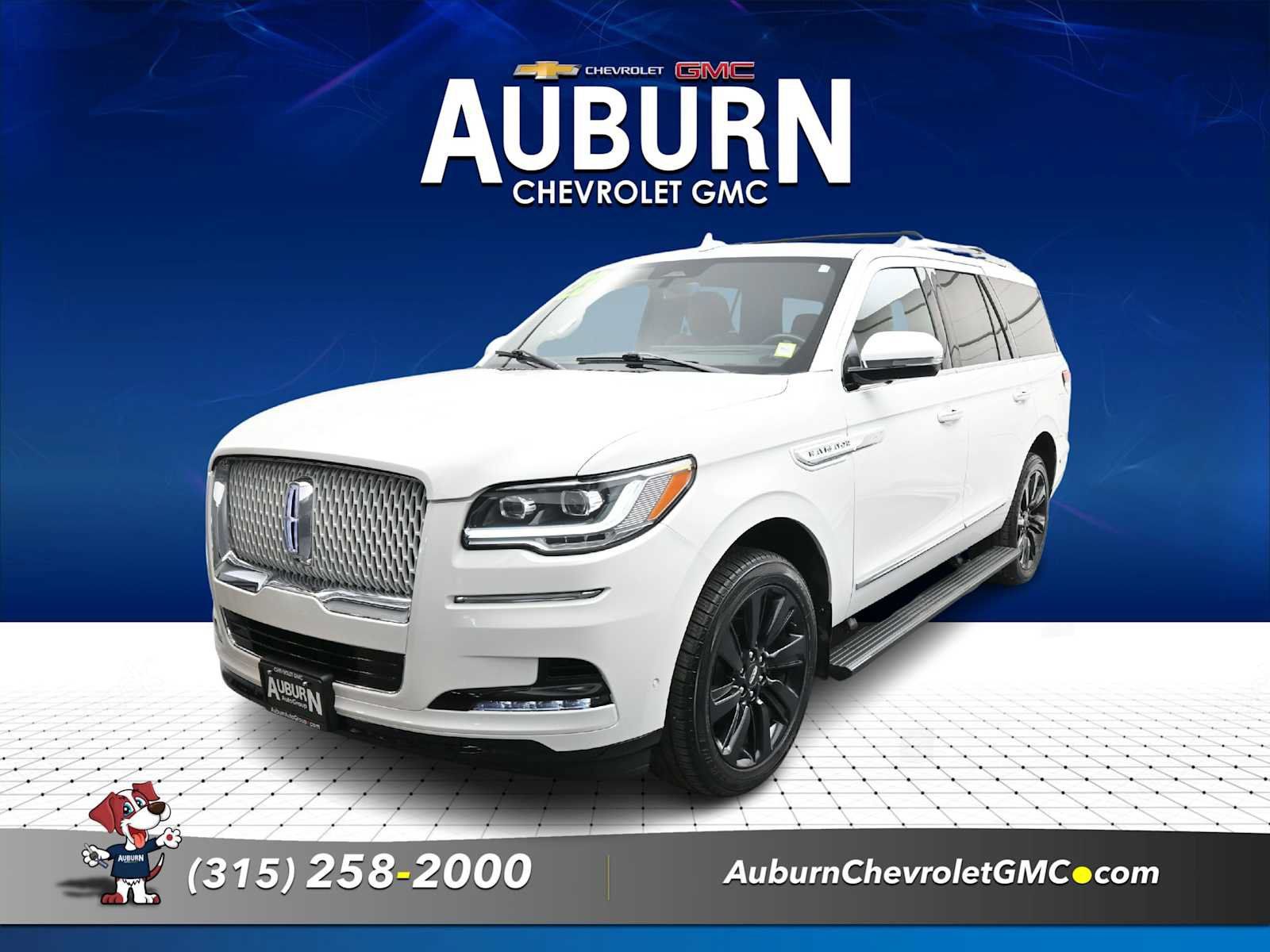 Used 2023 Lincoln Navigator Reserve AWD/4WD image 1