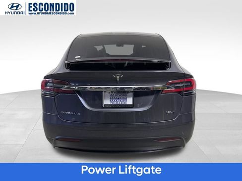 Used 2018 Tesla Model X 100D image 4