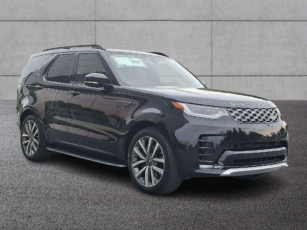 New 2026 Land Rover Discovery Limited Edition AWD/4WD image 2