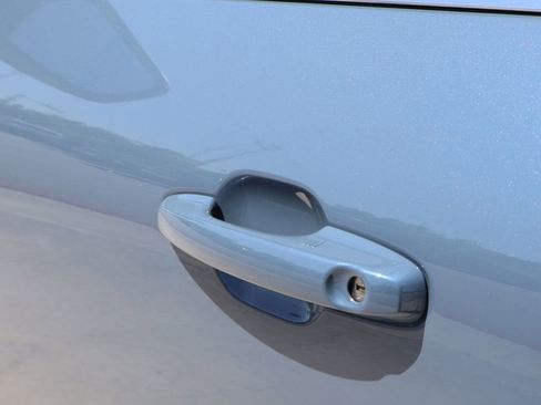 Used 2025 Ford Escape Platinum AWD/4WD image 20