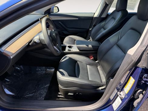 Used 2023 Tesla Model 3 Standard Range RWD image 10