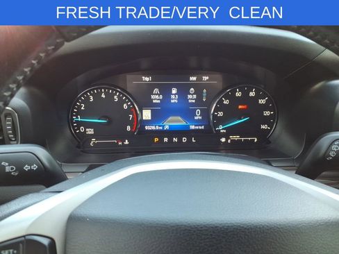 Used 2021 Ford Explorer Limited w/ Equipment Group 301A AWD/4WD image 8