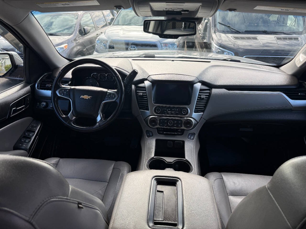 Used 2019 Chevrolet Suburban LT AWD/4WD image 19