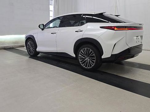 Used 2023 Lexus RZ 450e Premium w/ Accessory Package (2T) AWD/4WD image 4