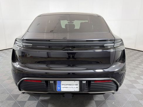 New 2026 Porsche Macan Turbo Electric image 11