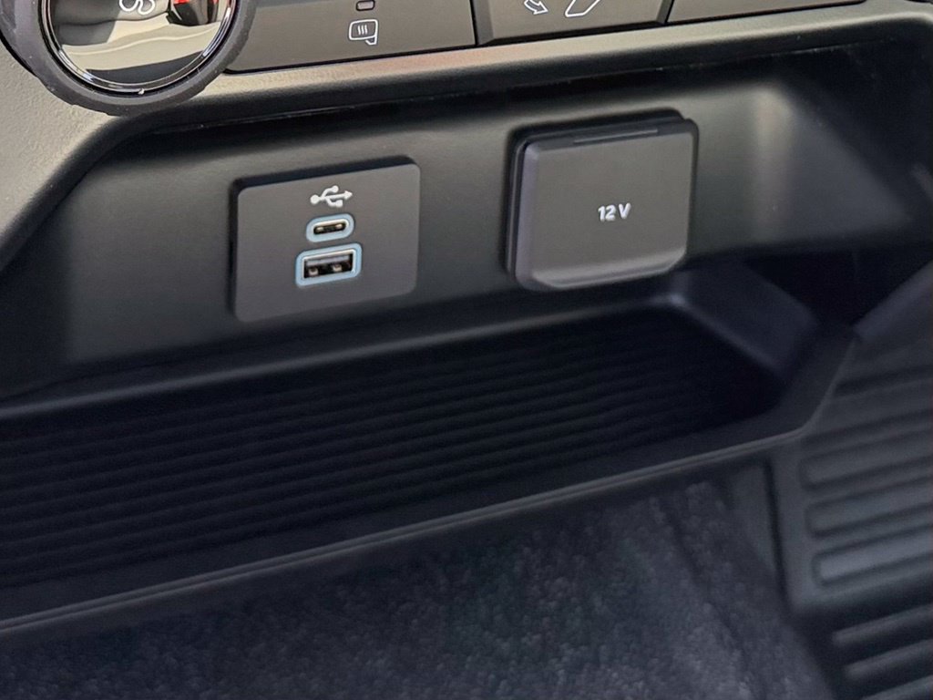 New 2025 Ford F350 XL RWD image 23