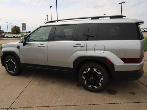Used 2026 Hyundai Santa Fe SEL AWD/4WD image 17