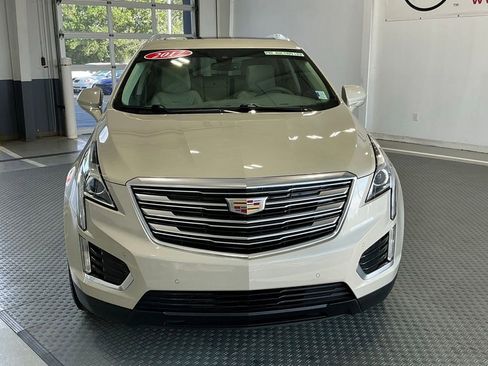 Used 2017 Cadillac XT5 Luxury w/ Driver Awareness Package FWD image 22