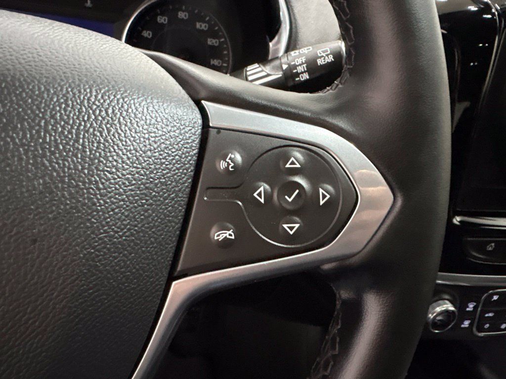 Used 2023 Chevrolet Traverse LT AWD/4WD image 25