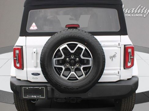 Used 2023 Ford Bronco Outer Banks image 5