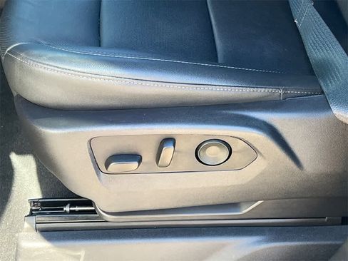 Used 2024 GMC Sierra 1500 SLT w/ SLT Premium Plus Package image 11