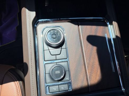 Used 2023 Ford Expedition King Ranch AWD/4WD image 18