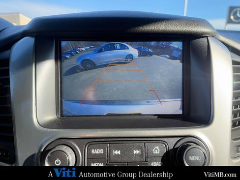 Used 2017 Chevrolet Suburban LT w/ LT Signature Package image 35