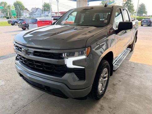 New 2026 Chevrolet Silverado 1500 RST AWD/4WD image 2