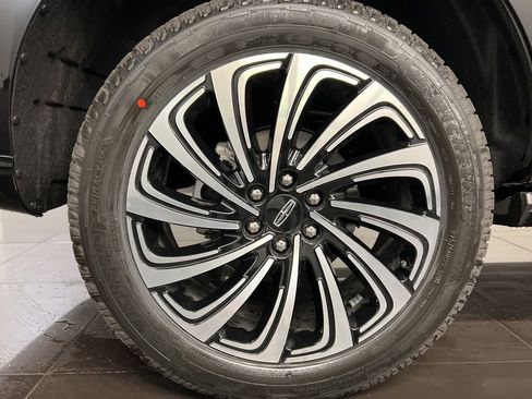 New 2026 Lincoln Navigator Black Label AWD/4WD image 7