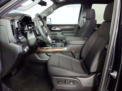 New 2026 GMC Sierra 1500 Elevation w/ Preferred Package image 8