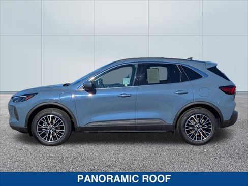 Certified 2024 Ford Escape PHEV w/ PHEV Premium Package image 2
