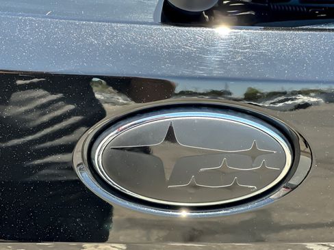 Used 2024 Subaru Crosstrek 2.5i Limited w/ Crosstrek Mirror Package AWD/4WD image 26