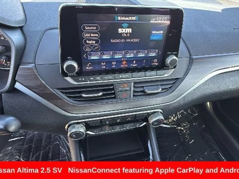 Certified 2023 Nissan Altima 2.5 SV FWD image 15