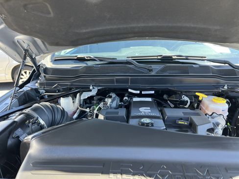 Used 2024 RAM 3500 Tradesman w/ Towing Technology Group image 34